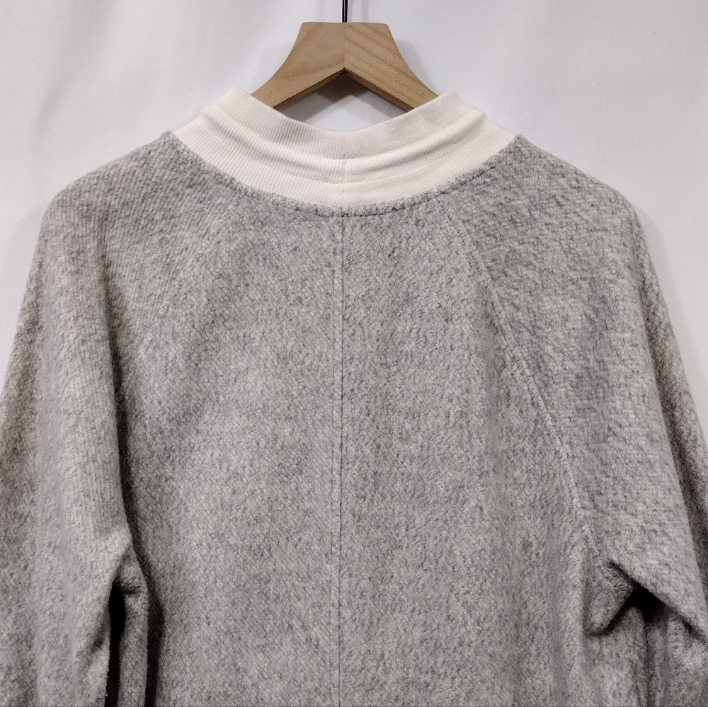 Lou & Grey Monk Neck Fuzzy Pullover Jacket Women's XXS Gray Cozy Winter Warm - Picture 6 of 7